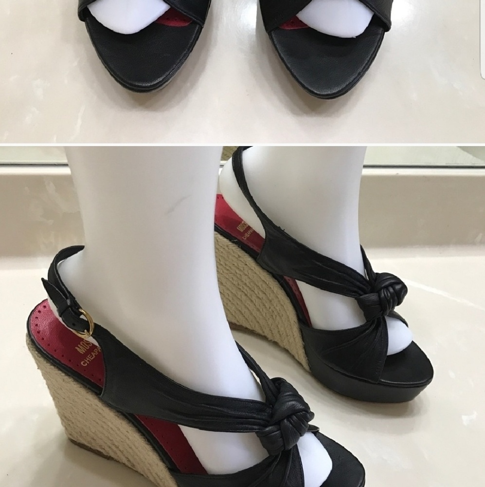 Moschino Lambskin NWOT wedges Authentic mint sexy